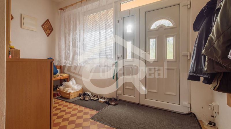 directreal-nehnutelnost-domy-rodinny-dom--zlate-moravce-beladice-91207-76189.jpg