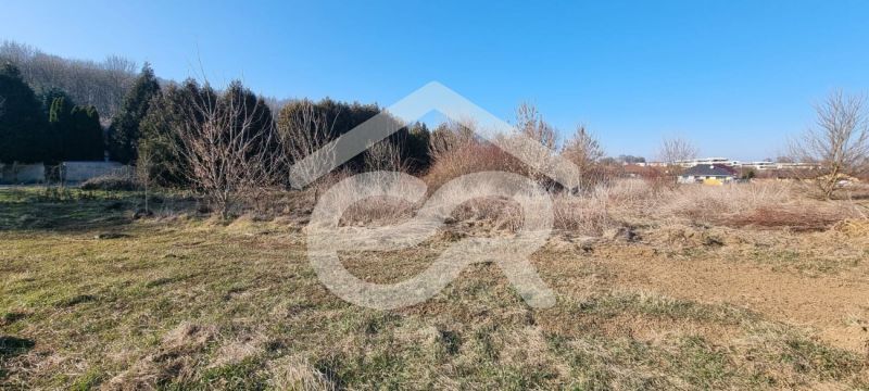 directreal-nehnutelnost-pozemky-pre-rodinne-domy--nitra-84803-76675.jpg