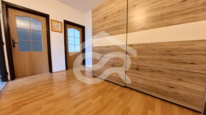 476fd7cb-2827-439b-b6a7-60d6ec6fb224.jpg