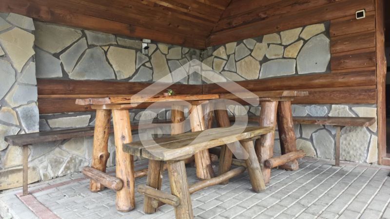 1665d637-532f-4b68-8ac9-844dd10786b5.jpg